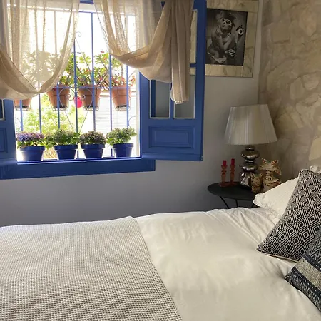 Casa Mia Old Town Cozy House Дом отдыха Эстепона