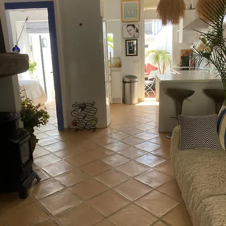 Casa Mia Old Town Cozy House * Эстепона