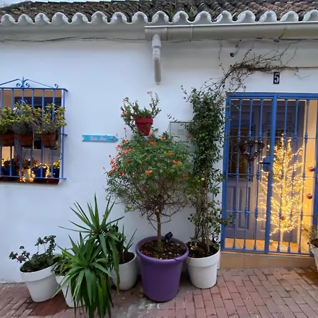 펜션 Casa Mia Old Town Cozy House 3 Bedrooms 에스테포나