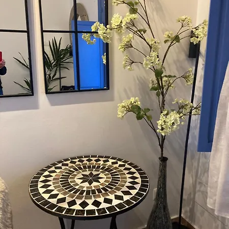 Casa Mia Old Town Cozy House 3 Bedrooms 펜션 에스테포나
